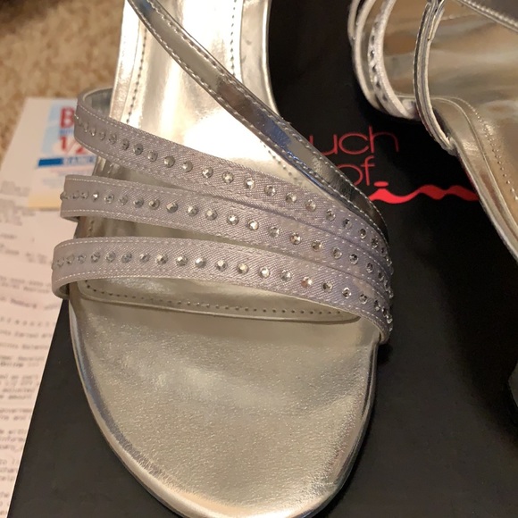 Sliver Heels - Picture 3 of 6